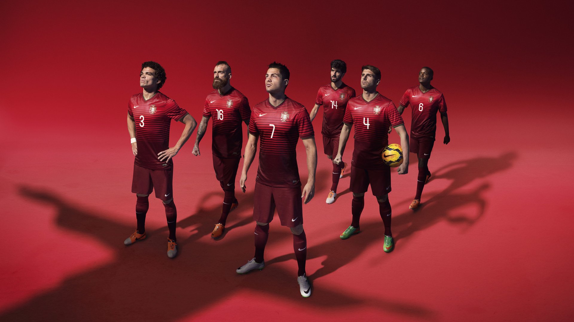 Ming连续五场比赛得分超过败北，公牛不断突破！全场沸腾不已